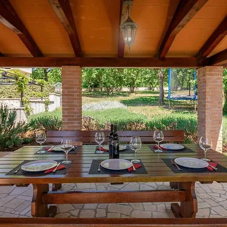 Bellavista Poletti Vakantiehuis Višnjan